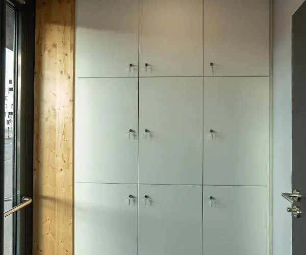 Cool Place アパートホテル *