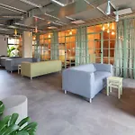 Cool Place מלון דירות פראג